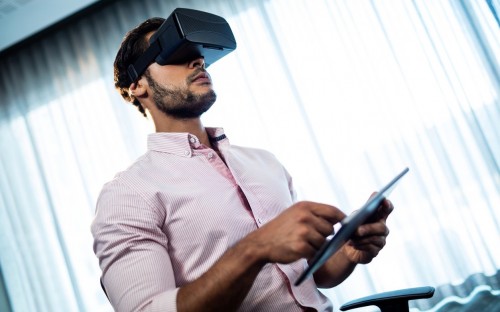 virtual reality business